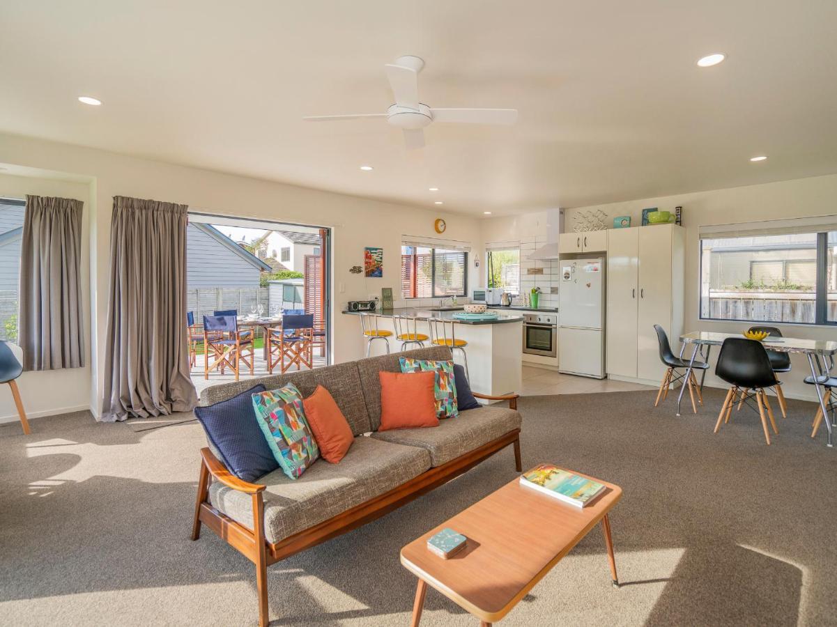 Sunlight Bach - Whitianga Holiday Home المظهر الخارجي الصورة